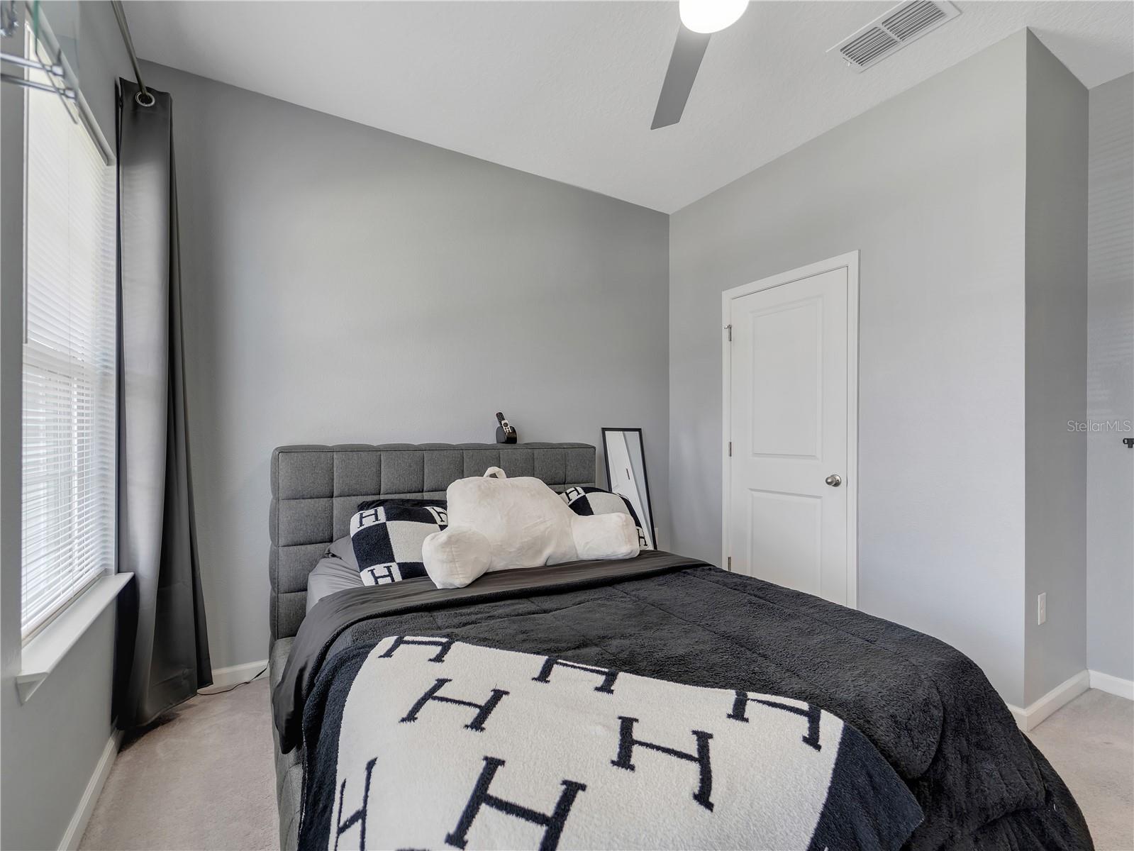 5542 Toulouse Ln Property Photo 25