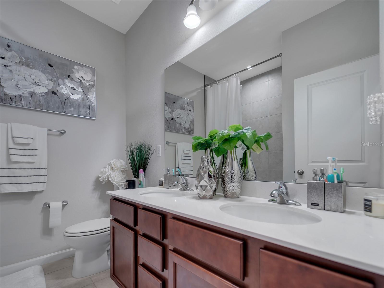 5542 Toulouse Ln Property Photo 29