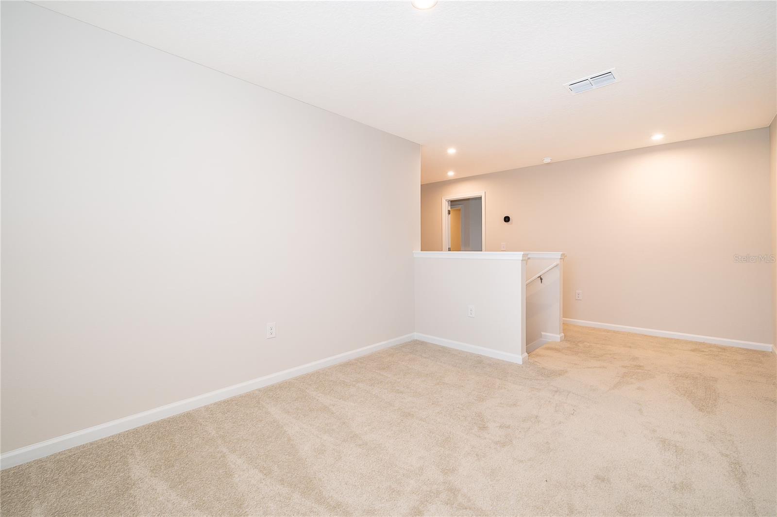 1221 Lexington Ln Property Photo 16