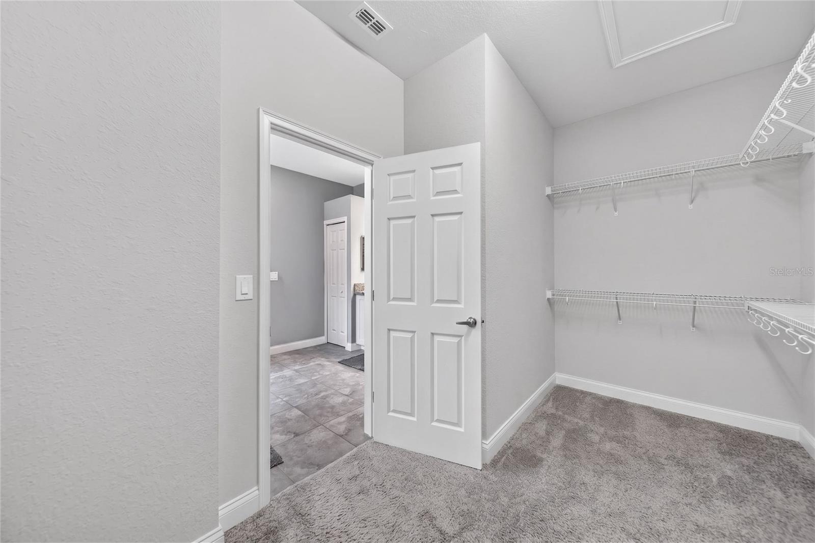 319 Travelers Creek Dr Property Photo 42