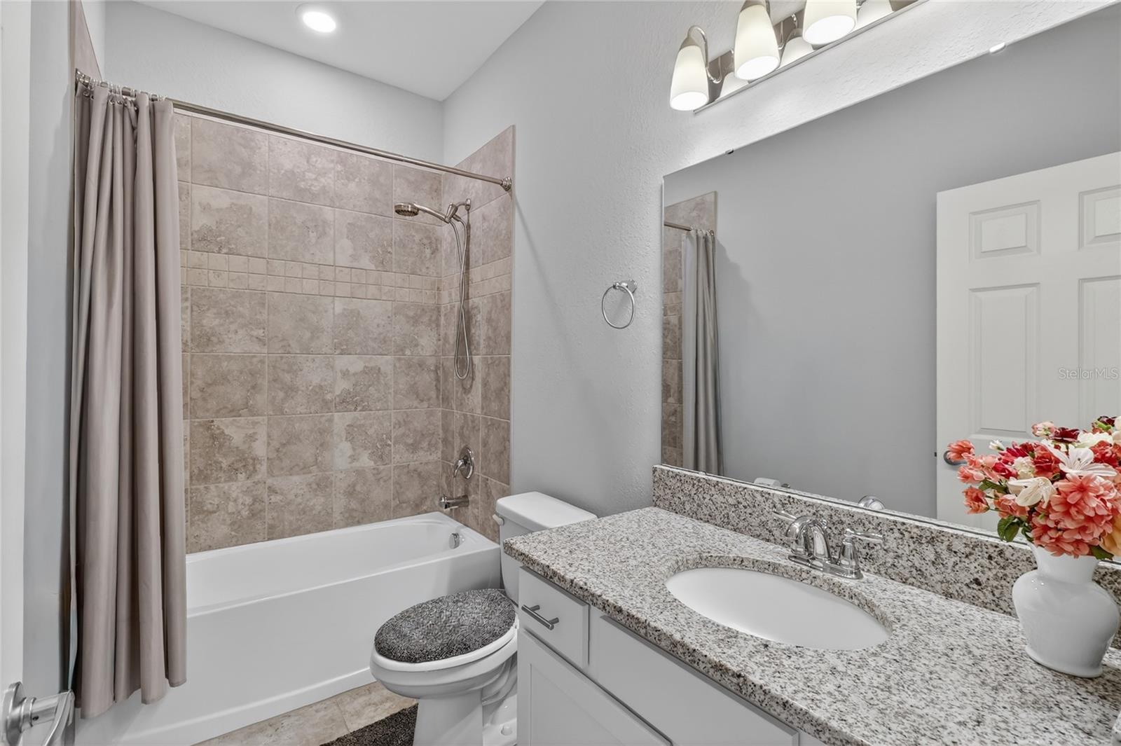 319 Travelers Creek Dr Property Photo 48