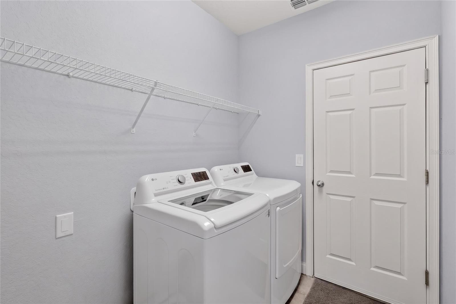 319 Travelers Creek Dr Property Photo 55