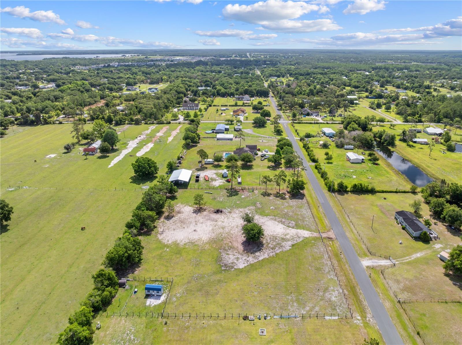 Hunting Lodge Dr Property Photo 1