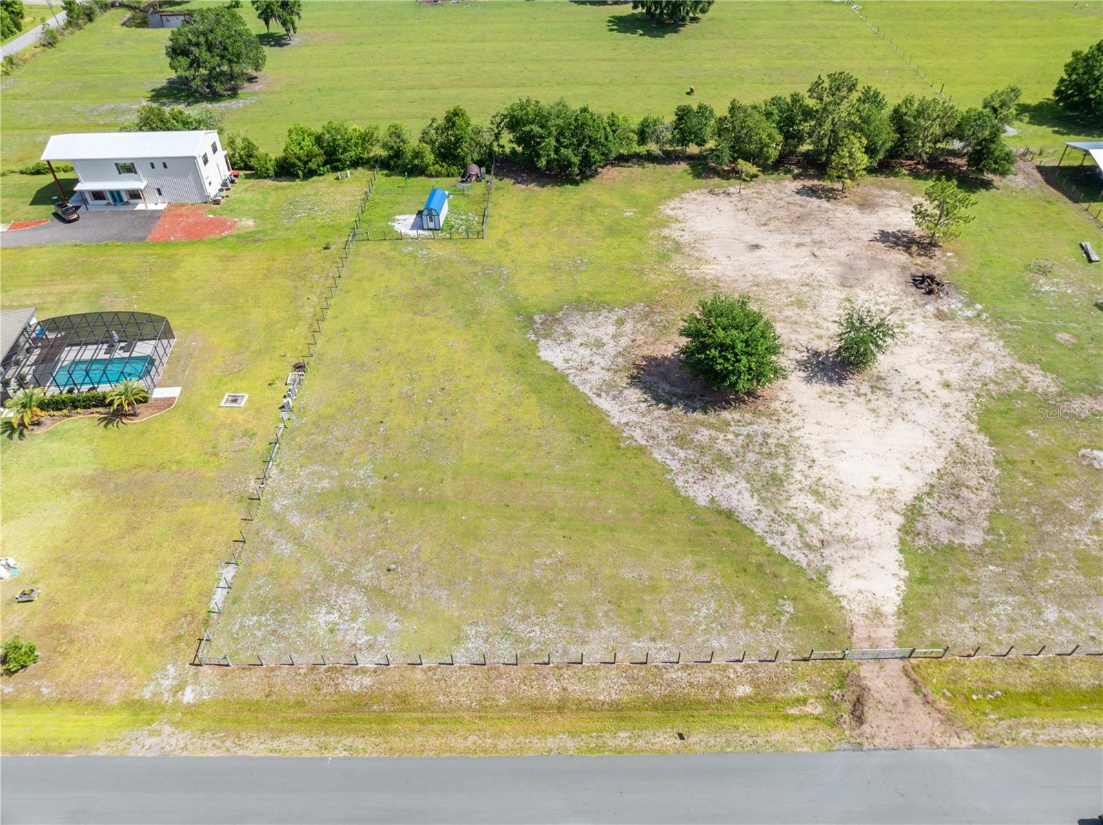 Hunting Lodge Dr Property Photo 6