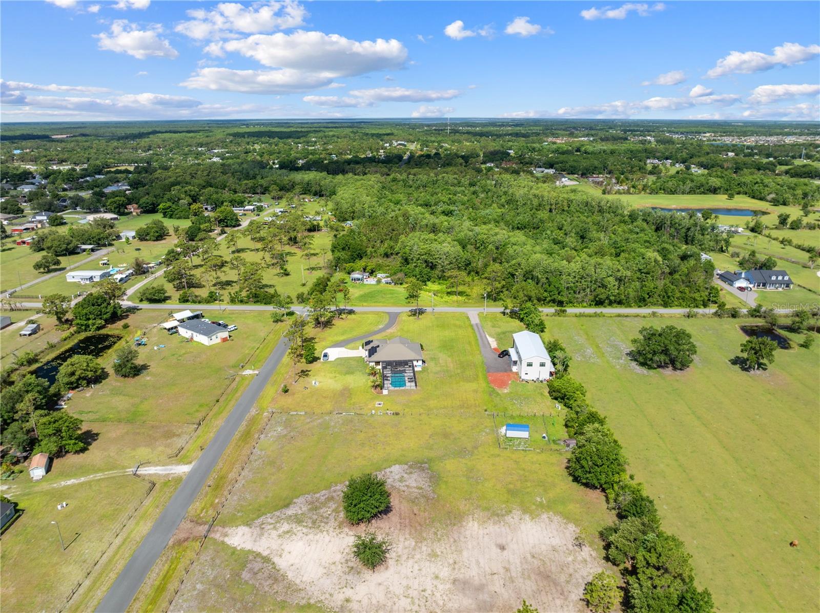 Hunting Lodge Dr Property Photo 10