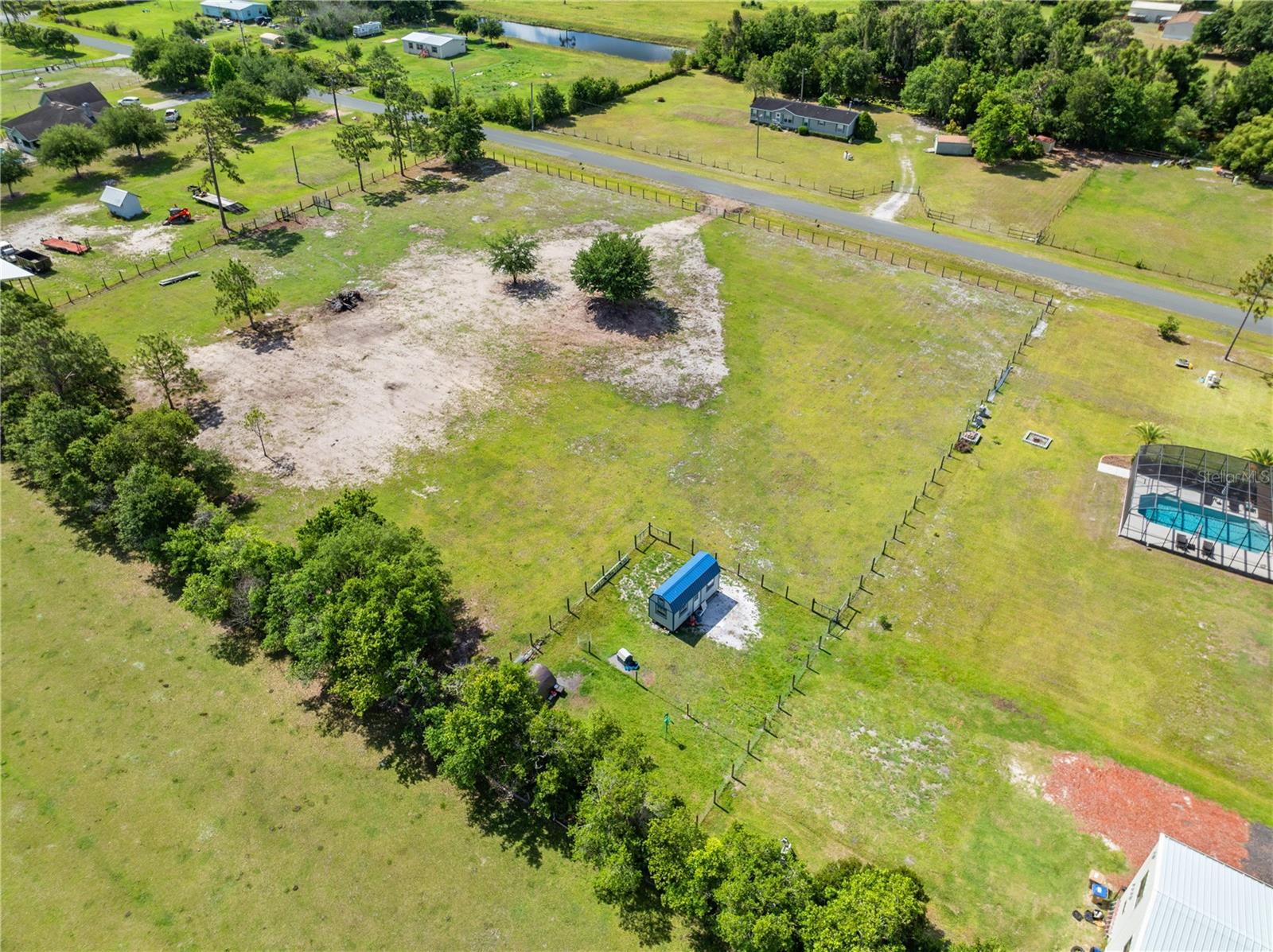 Hunting Lodge Dr Property Photo 13