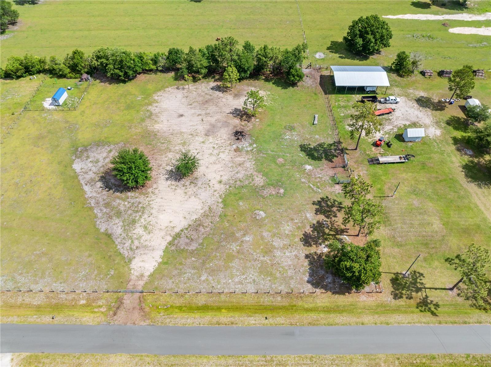 Hunting Lodge Dr Property Photo 12