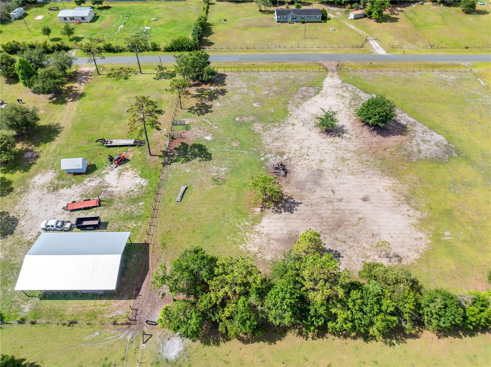 Hunting Lodge Dr Property Photo 15