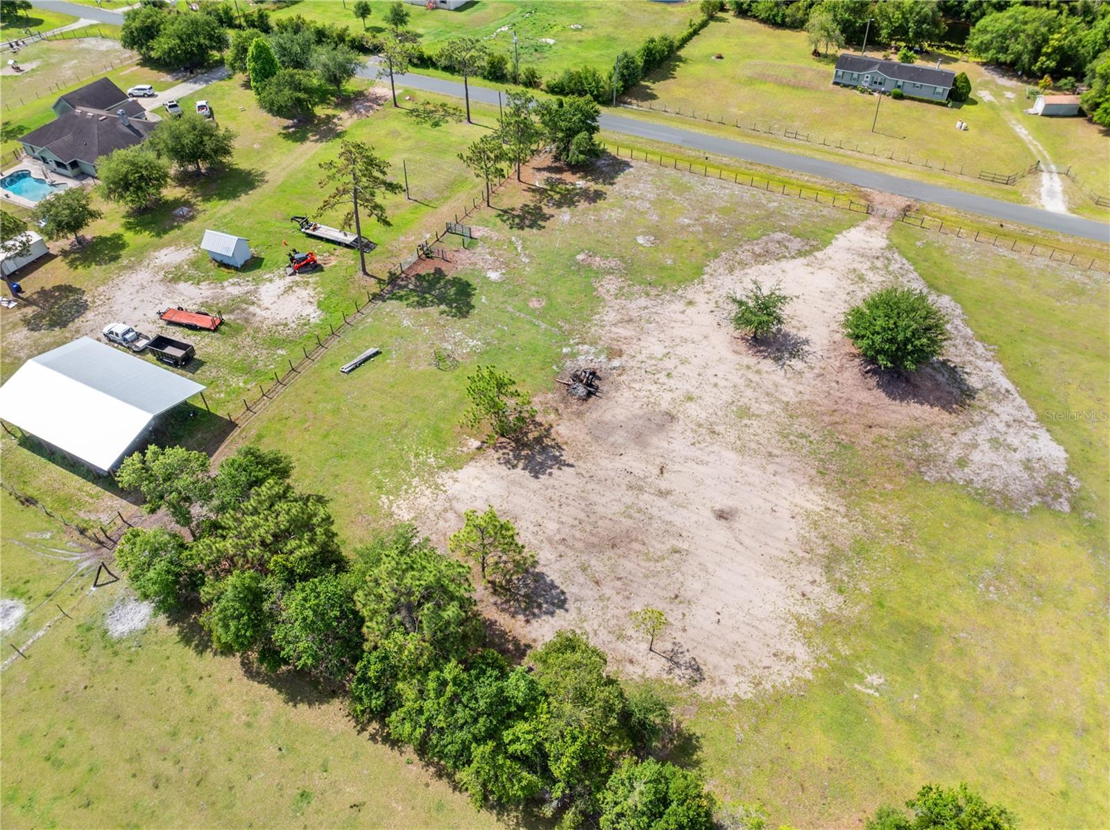 Hunting Lodge Dr Property Photo 16