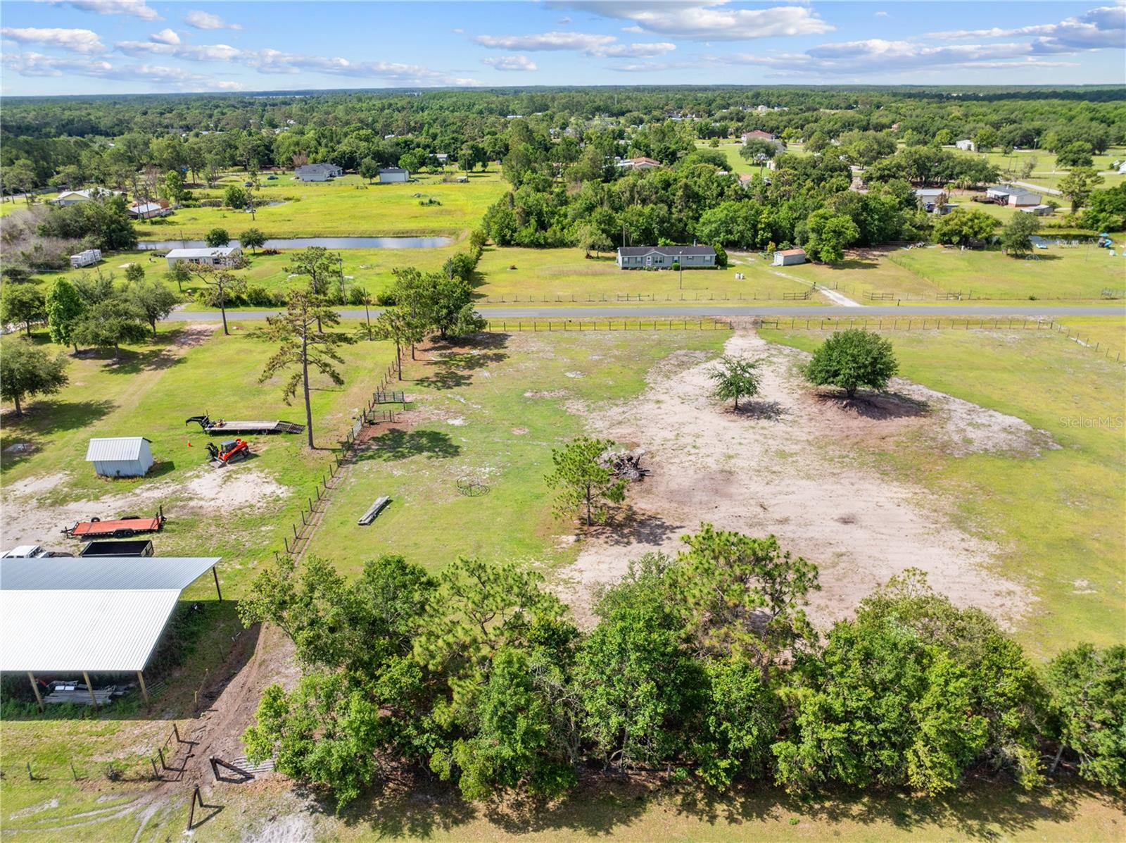Hunting Lodge Dr Property Photo 17