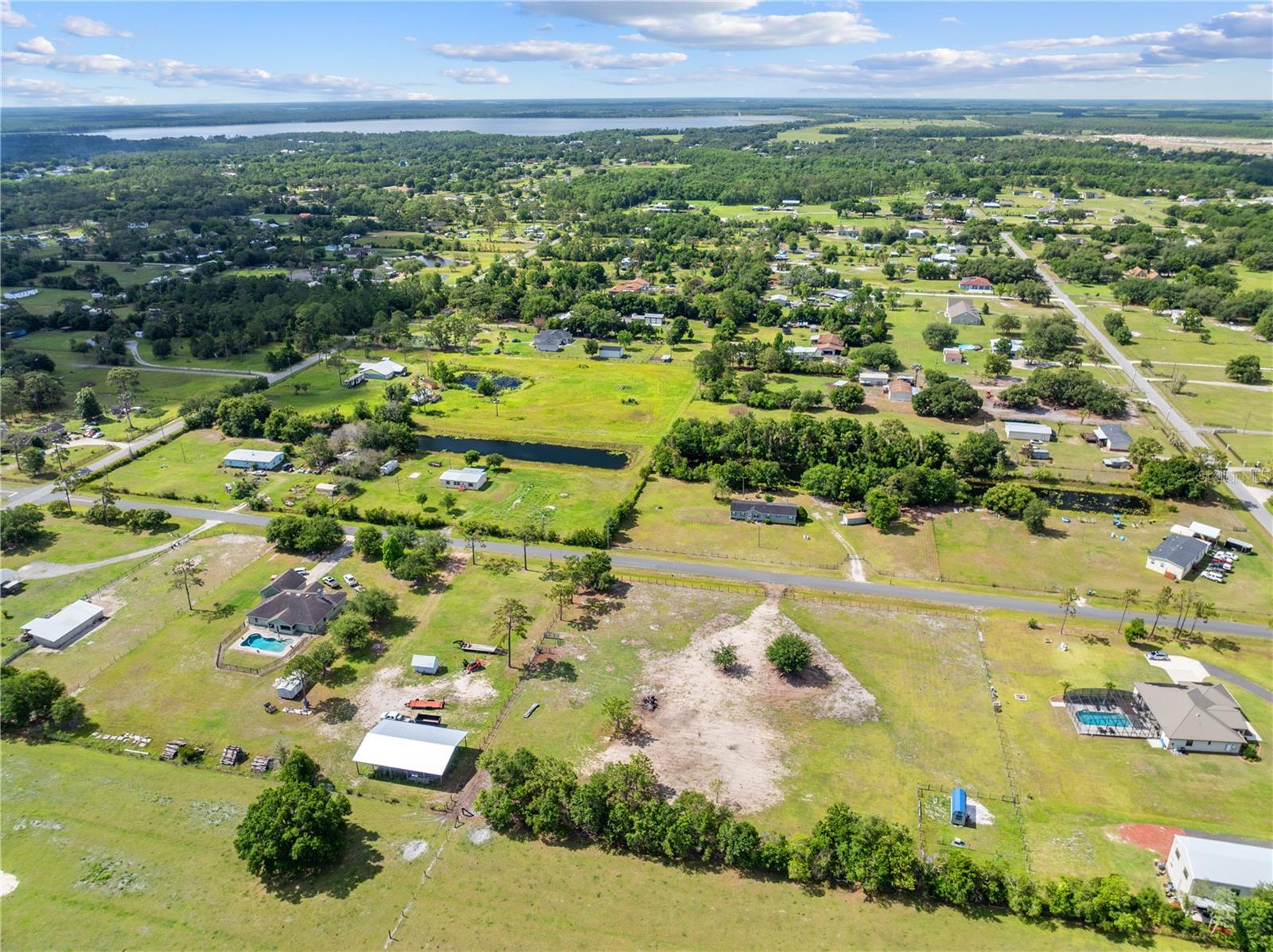 Hunting Lodge Dr Property Photo 19