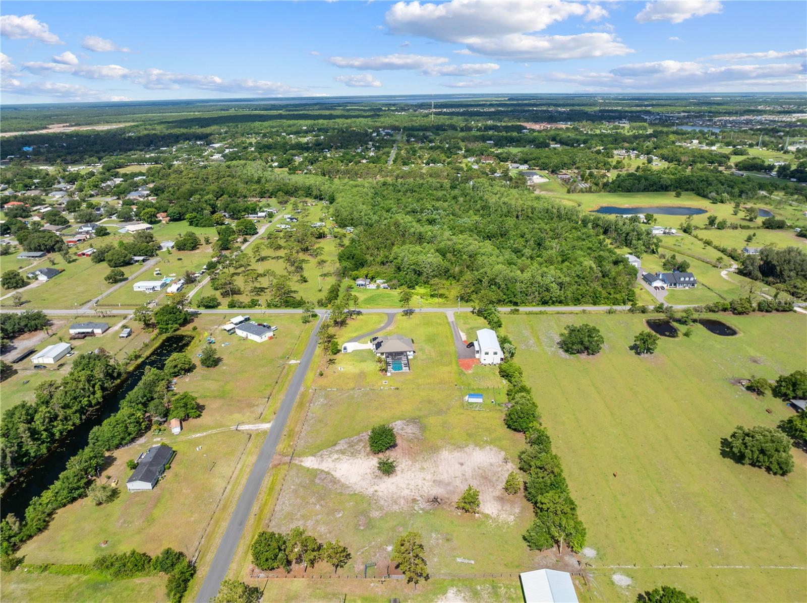 Hunting Lodge Dr Property Photo 20