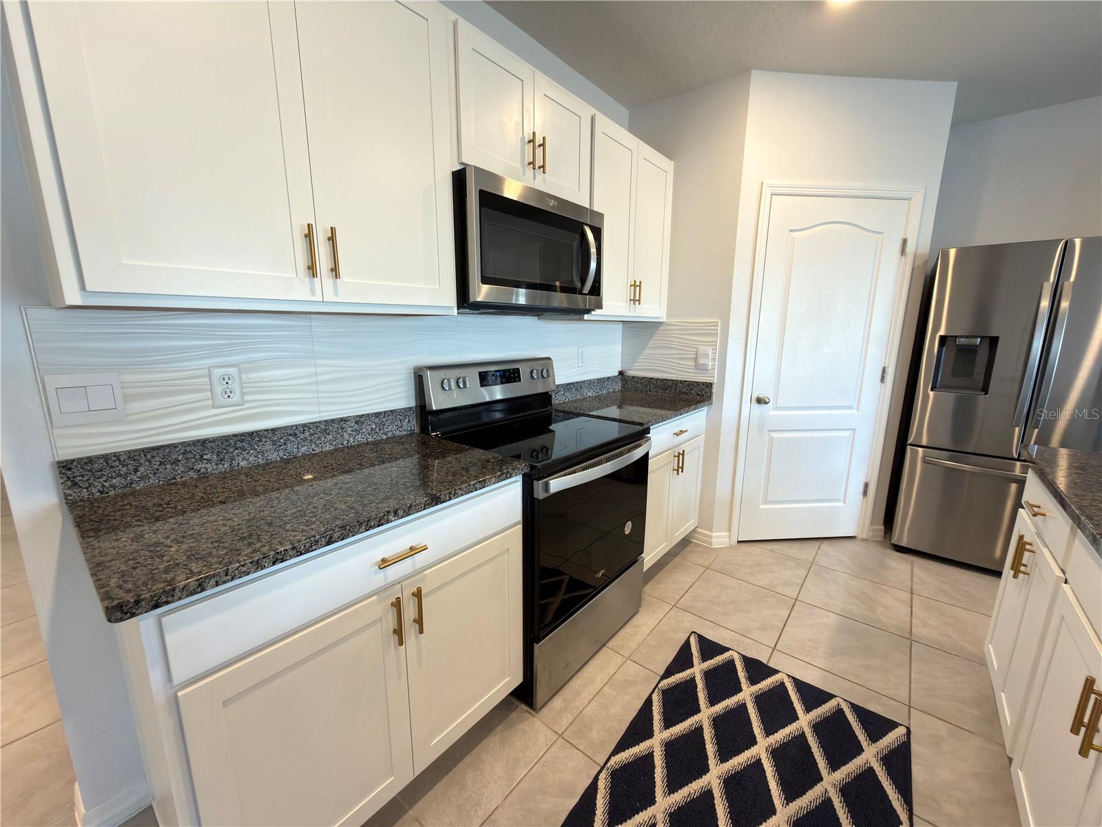 4079 Alissa Ln Property Photo 10