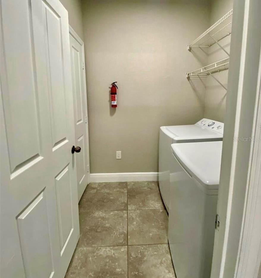 3011 Hemingway Cir #3011 Property Photo 5