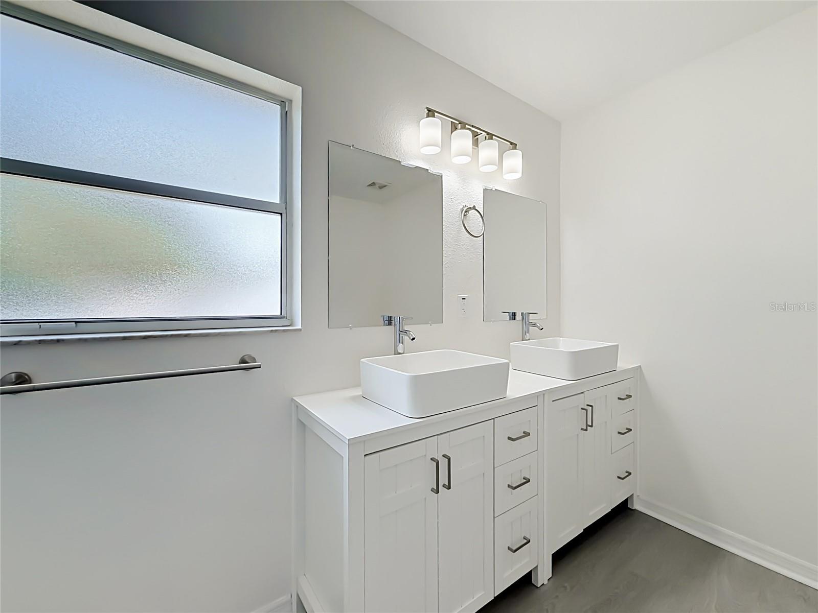 13 Juniper Pass Radl Property Photo 19