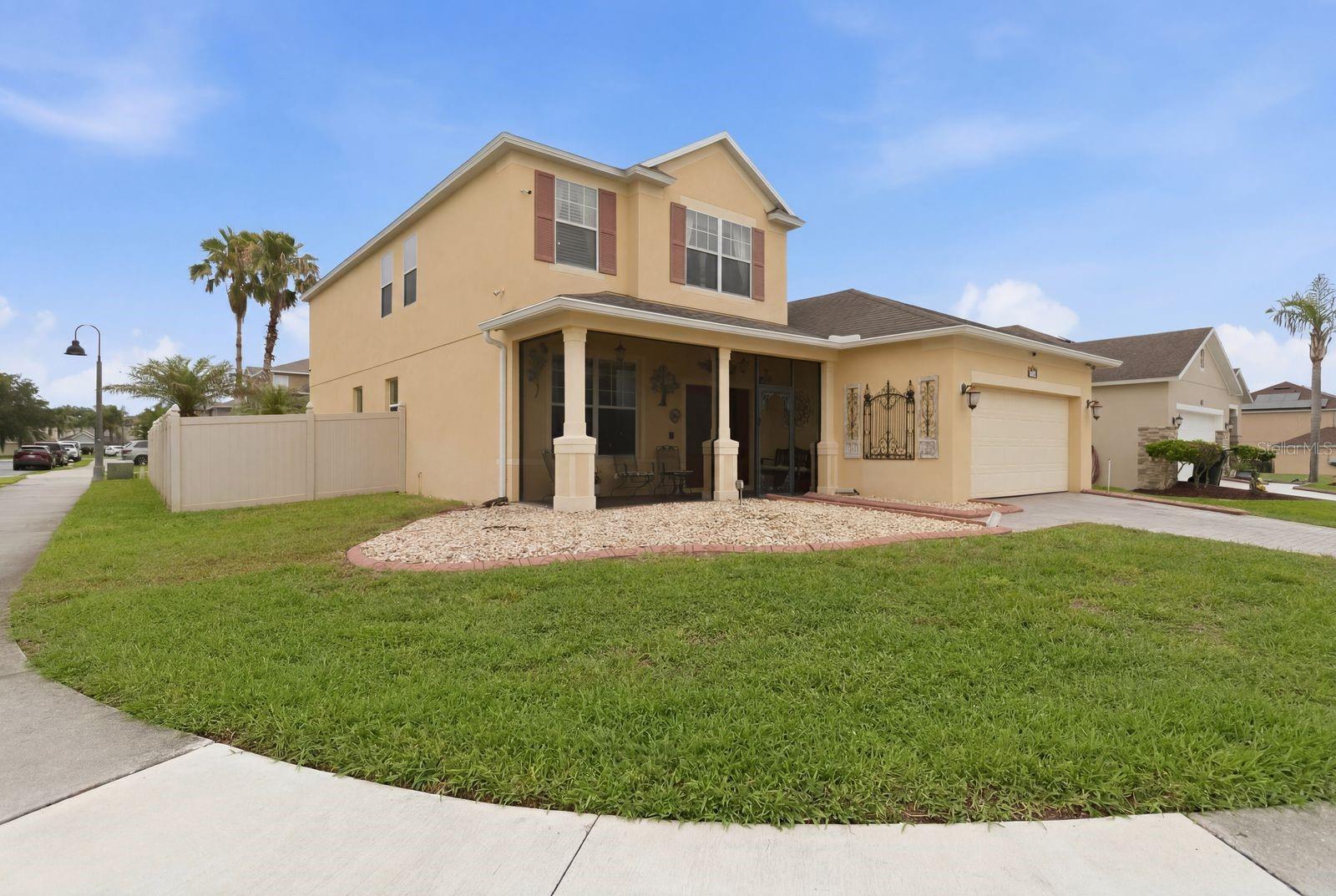 1821 Plantation Oak Dr Property Photo 5