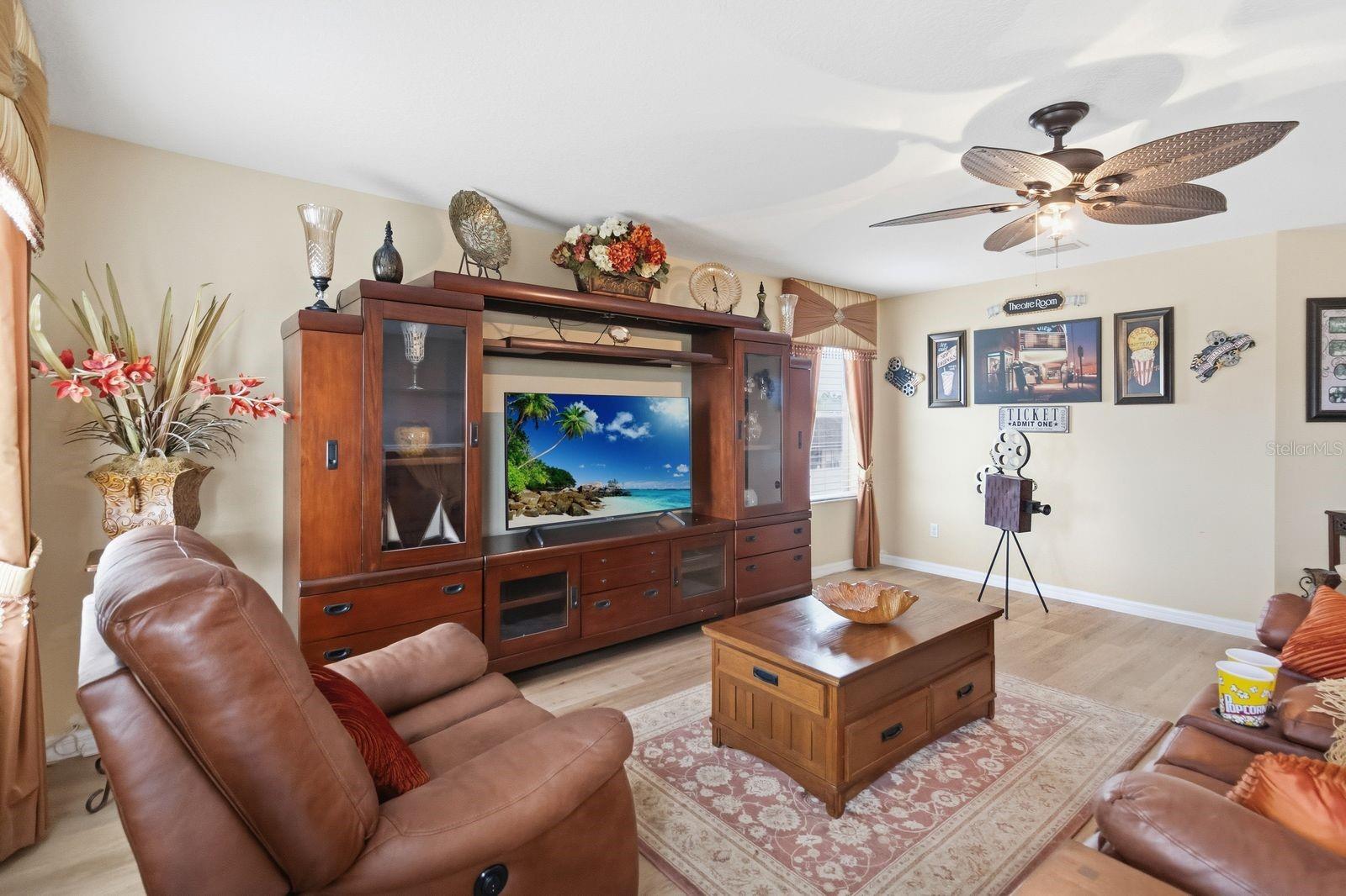 1821 Plantation Oak Dr Property Photo 27