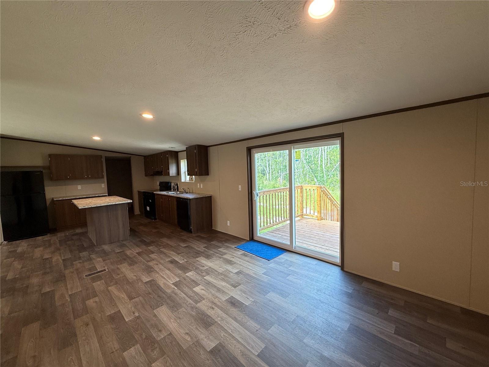 4246 La Salle Ave Property Photo 6
