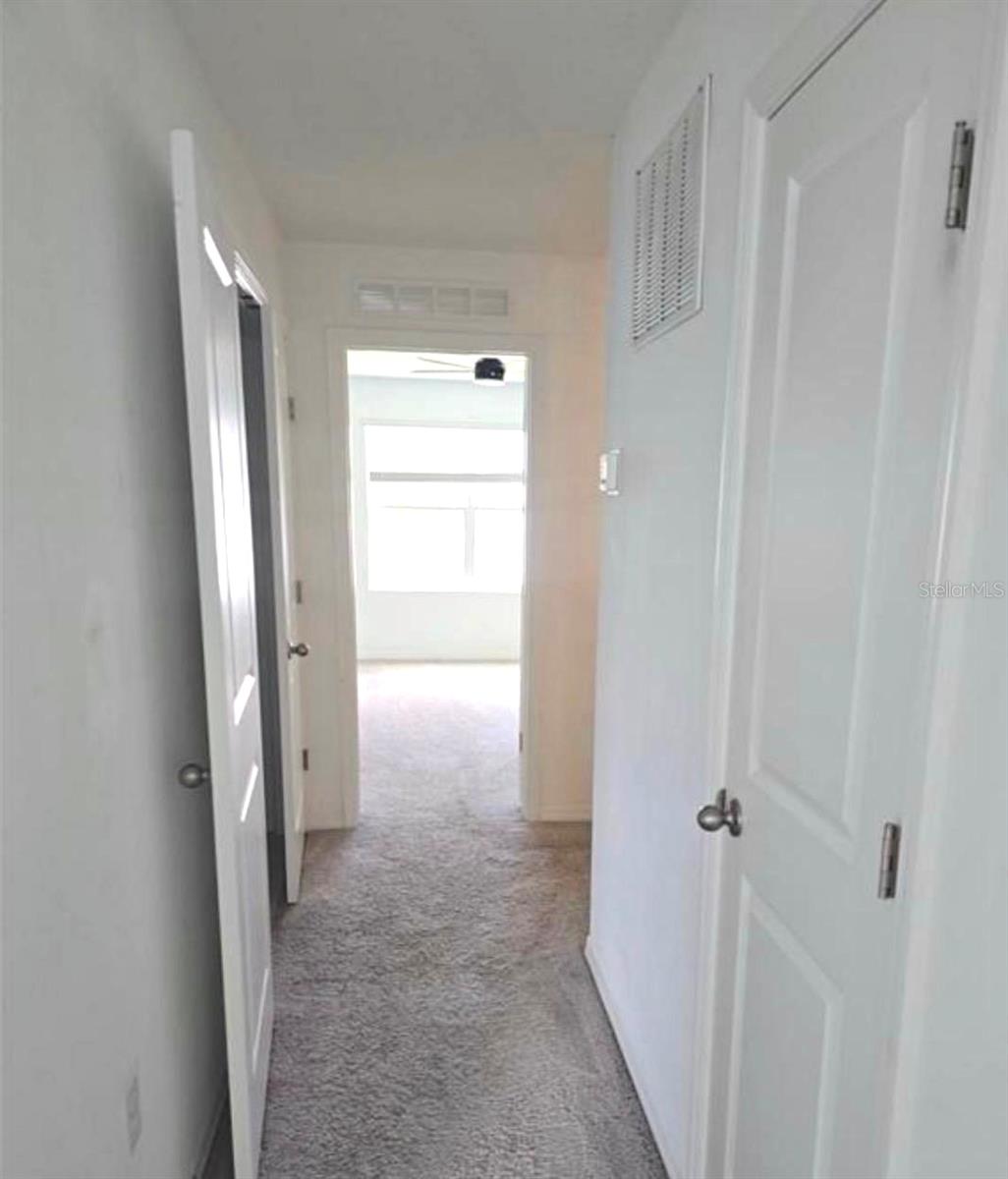 1128 Merrill St Property Photo 4