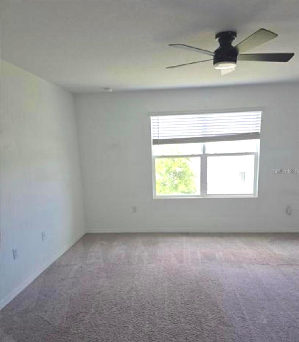 1128 Merrill St Property Photo 5