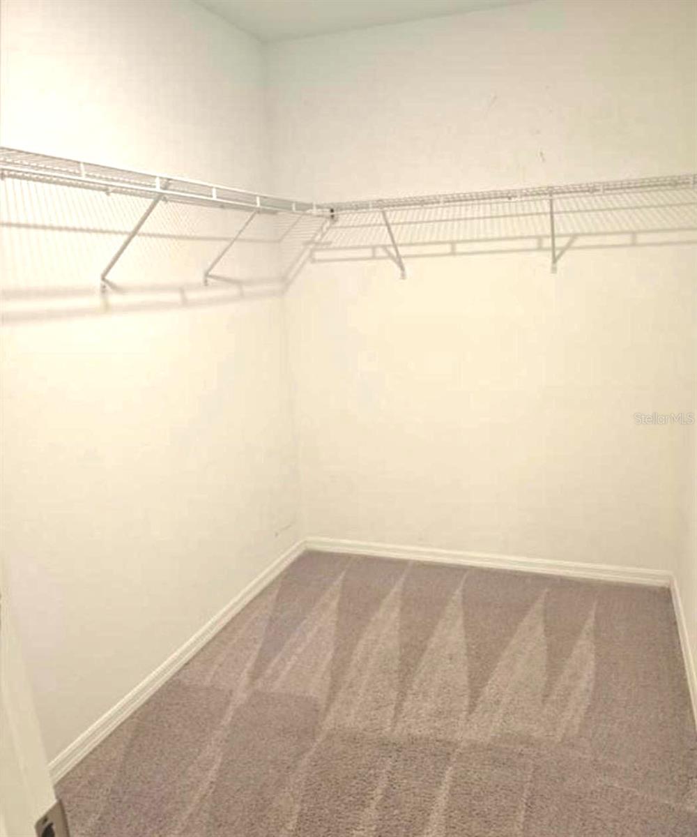 1128 Merrill St Property Photo 6