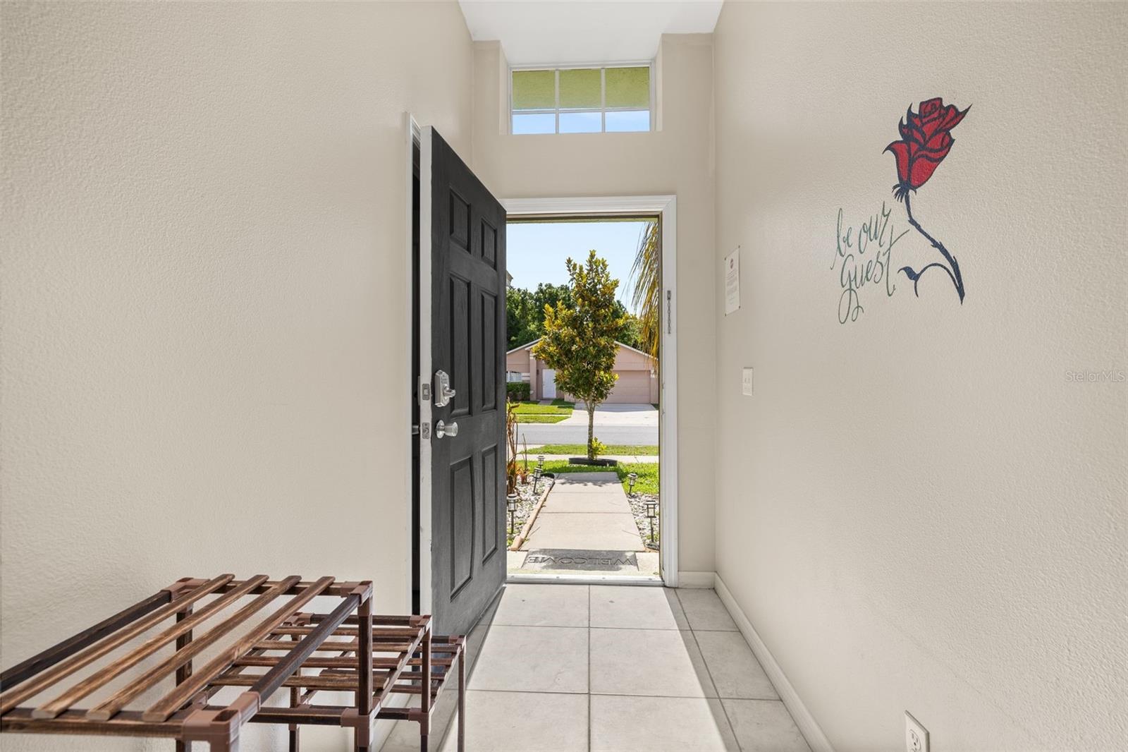 756 Scrub Jay Way Property Photo 4