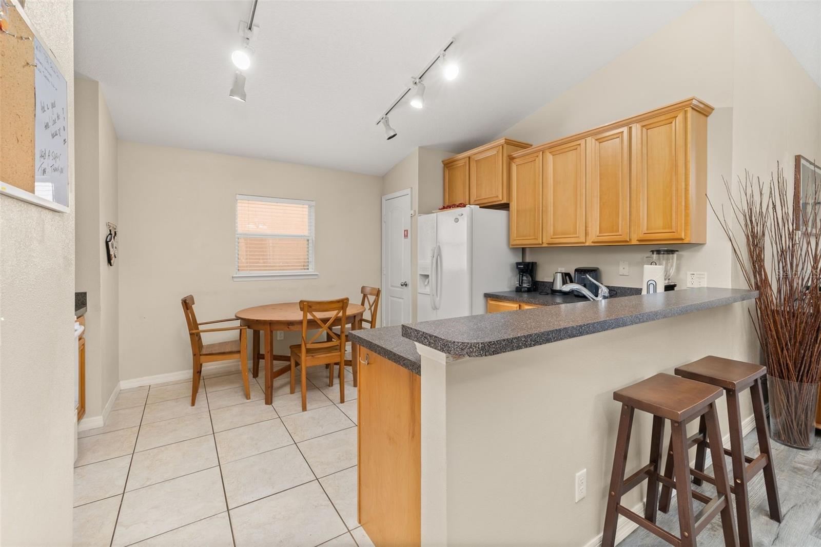 756 Scrub Jay Way Property Photo 8