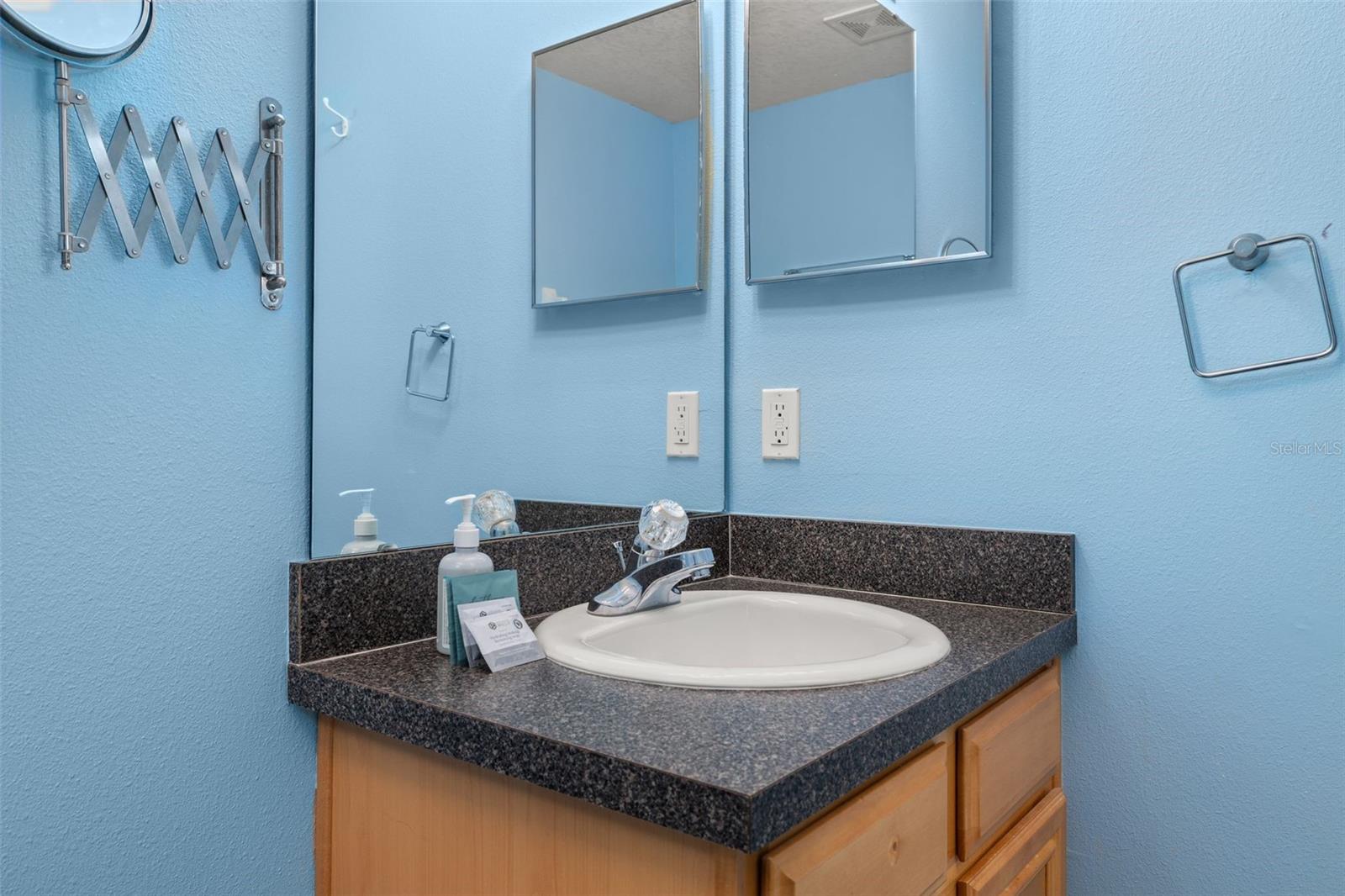 756 Scrub Jay Way Property Photo 22