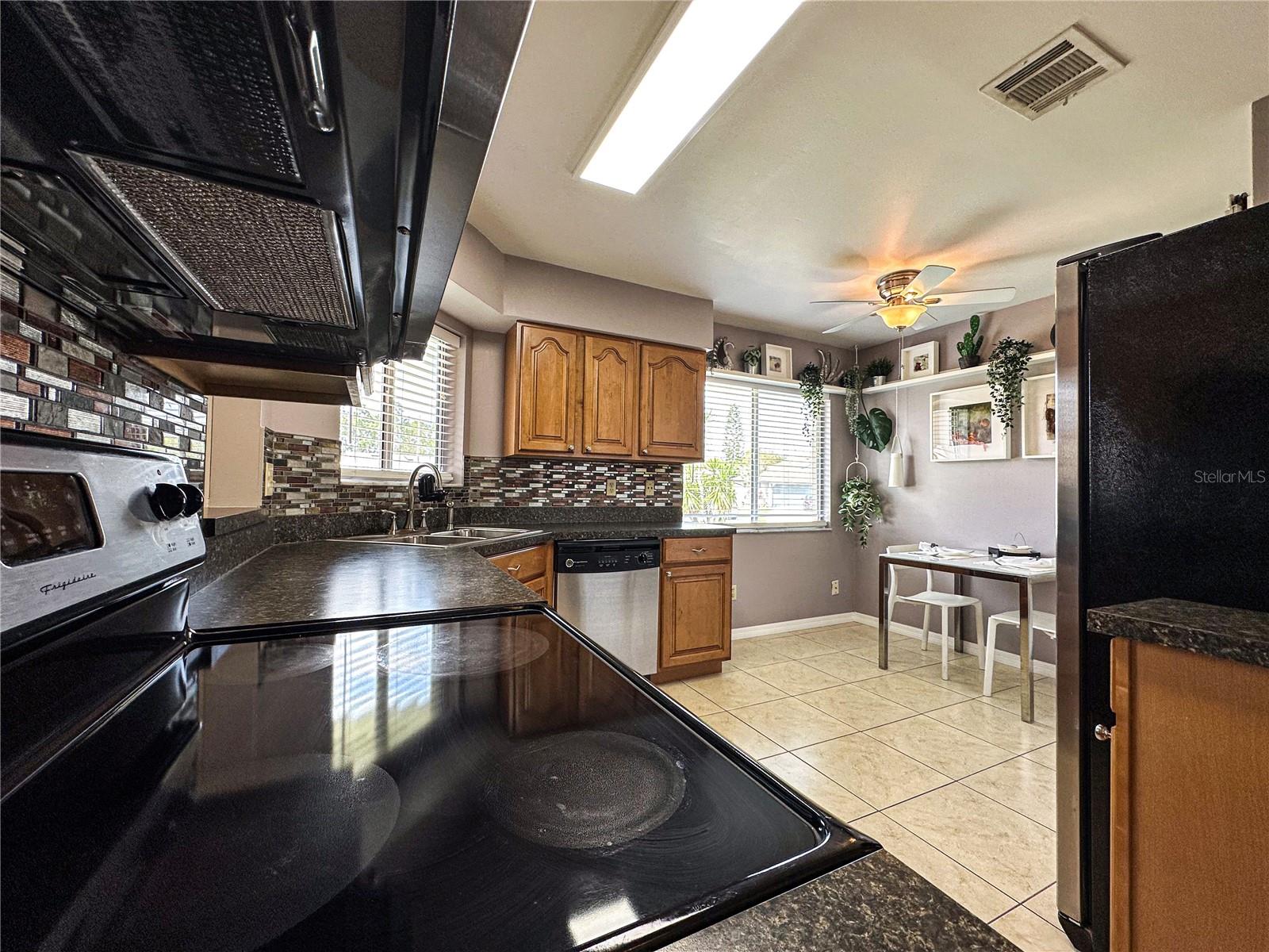 2506 Tobin Ct Property Photo 6