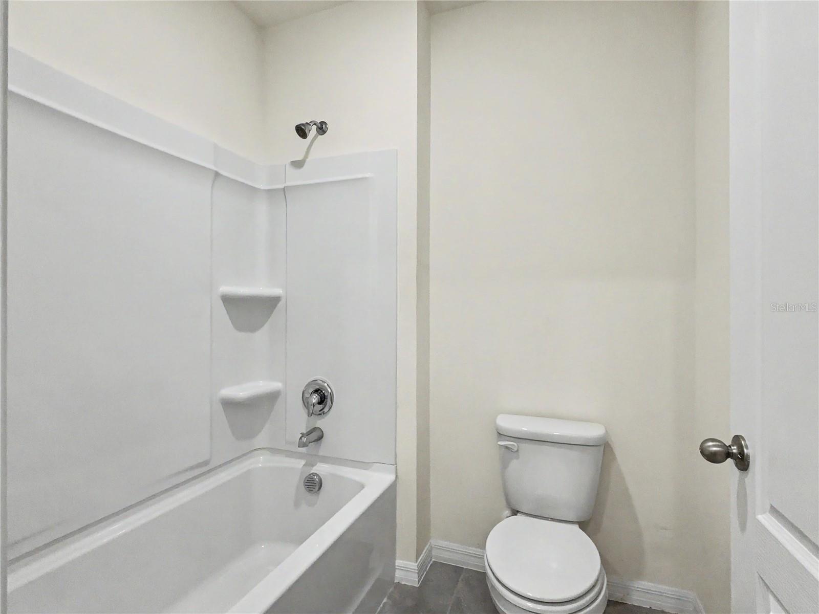 2085 Doe Run Dr Property Photo 41