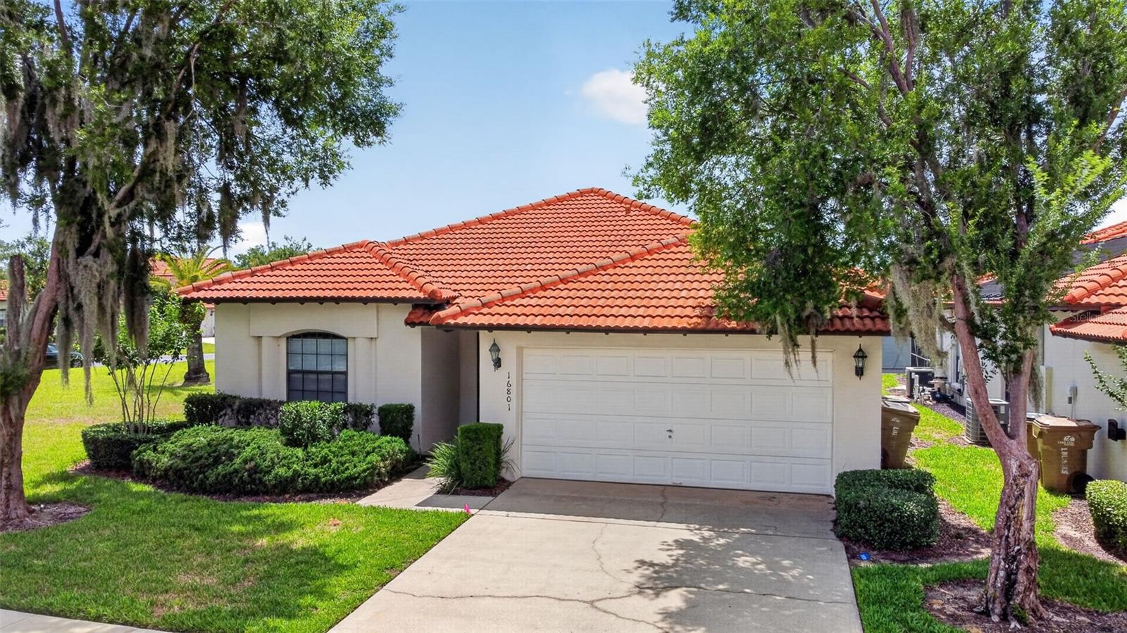 16801 LAZY BREEZE LOOP Property Photo 1