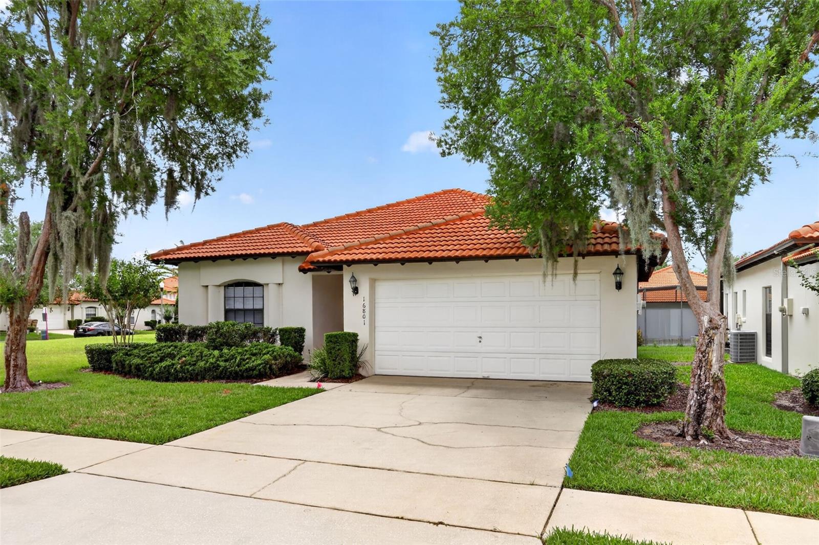 16801 Lazy Breeze Loop Property Photo 16