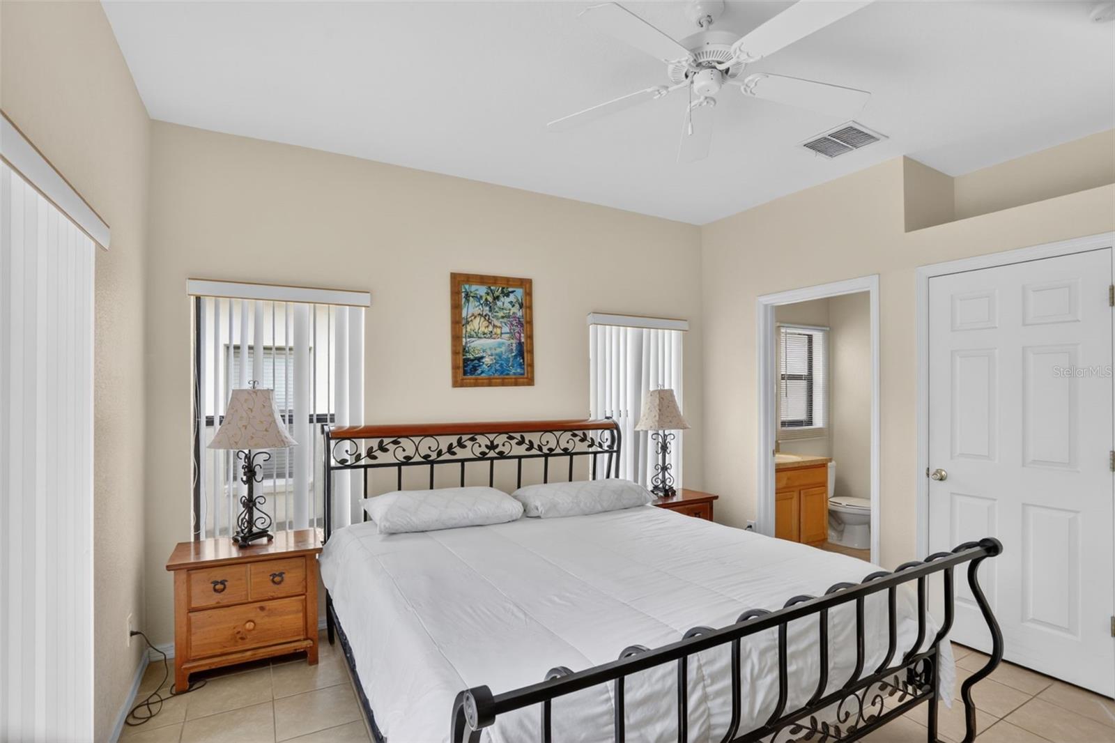 16801 Lazy Breeze Loop Property Photo 34
