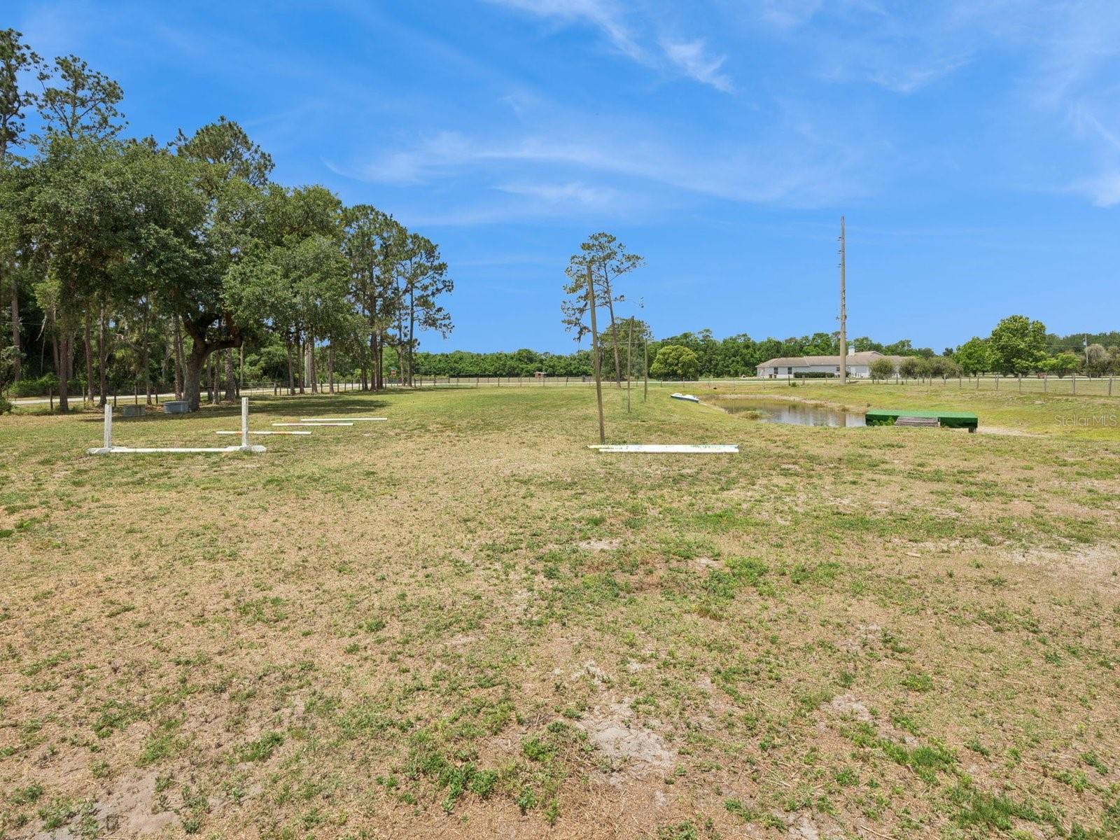 6001 Marthas Ln Property Photo 41