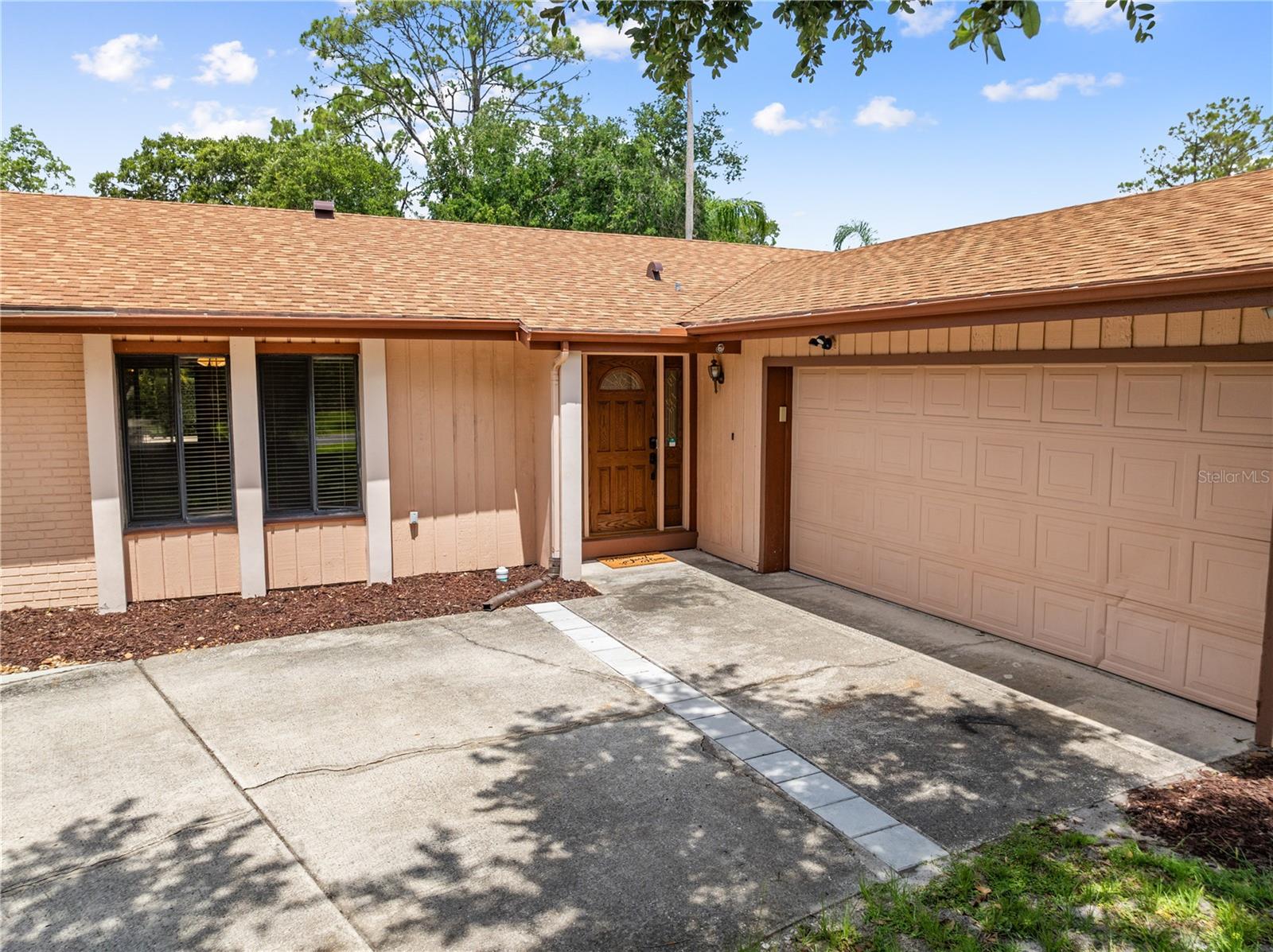 2440 Crane Ct Property Photo 6