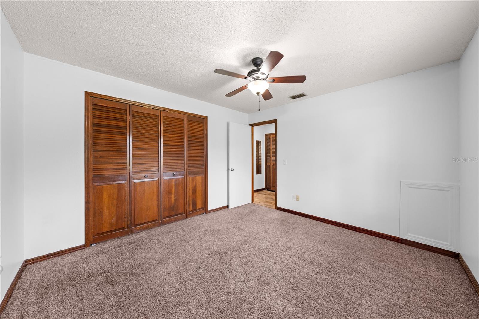 2440 Crane Ct Property Photo 28