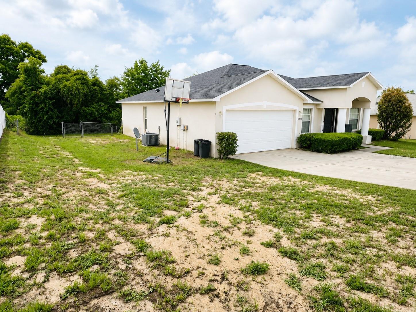 S5150638 Property Photo 2