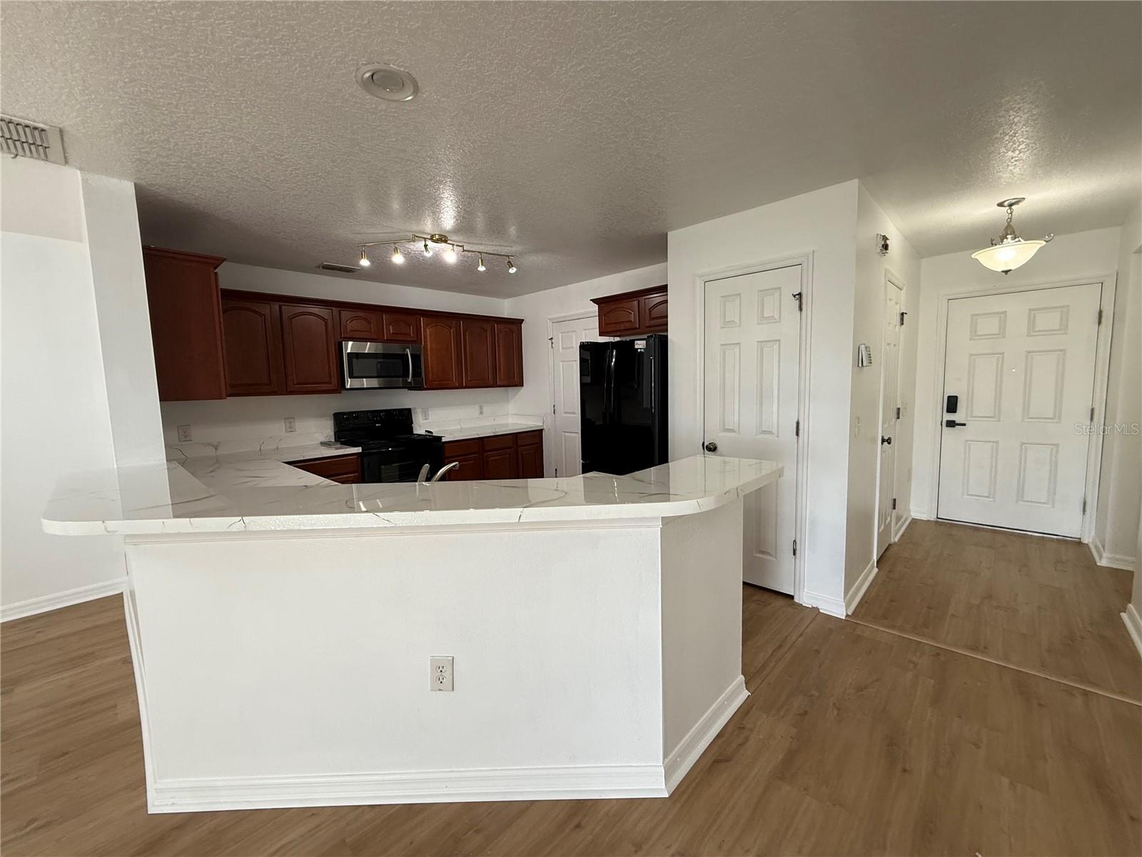 2573 Aventurine St Property Photo 5