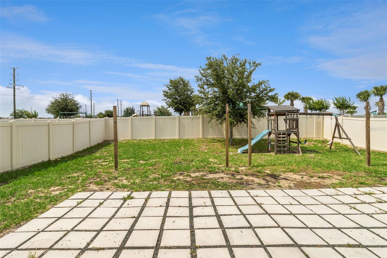 310 Citrus Pointe Dr Property Photo 3