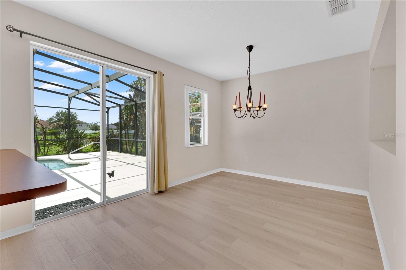 3432 Perching Rd Property Photo 8