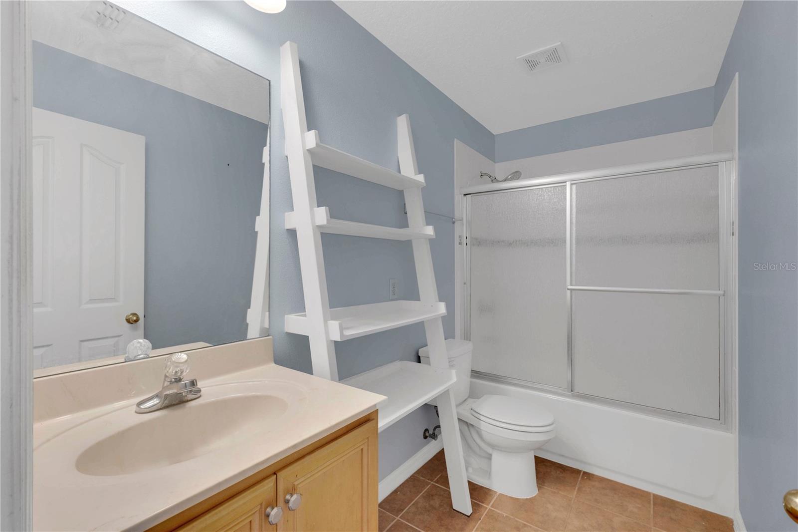 3432 Perching Rd Property Photo 10
