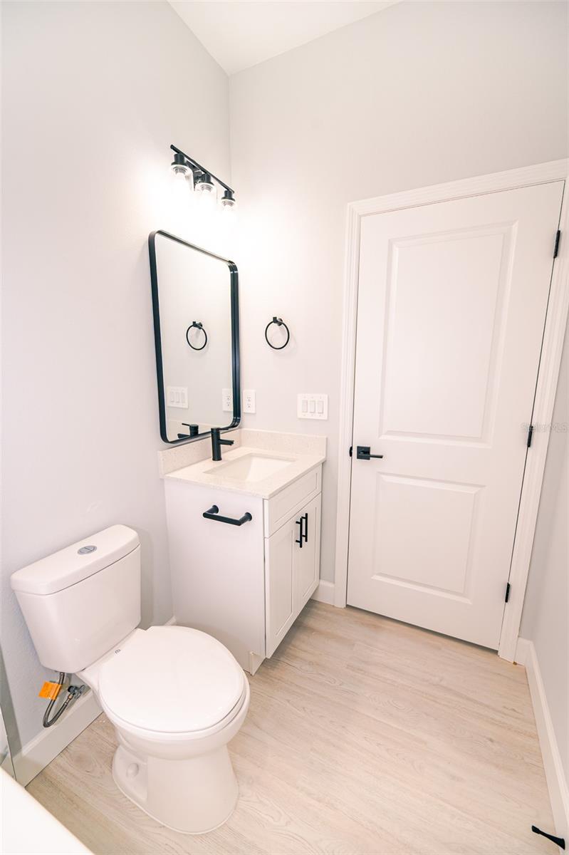 1103 Saint Tropez Ct Property Photo 21
