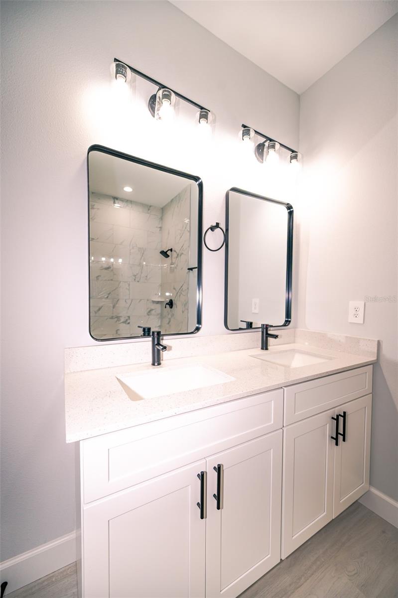 1103 Saint Tropez Ct Property Photo 31