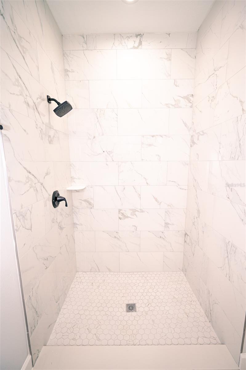 1103 Saint Tropez Ct Property Photo 33