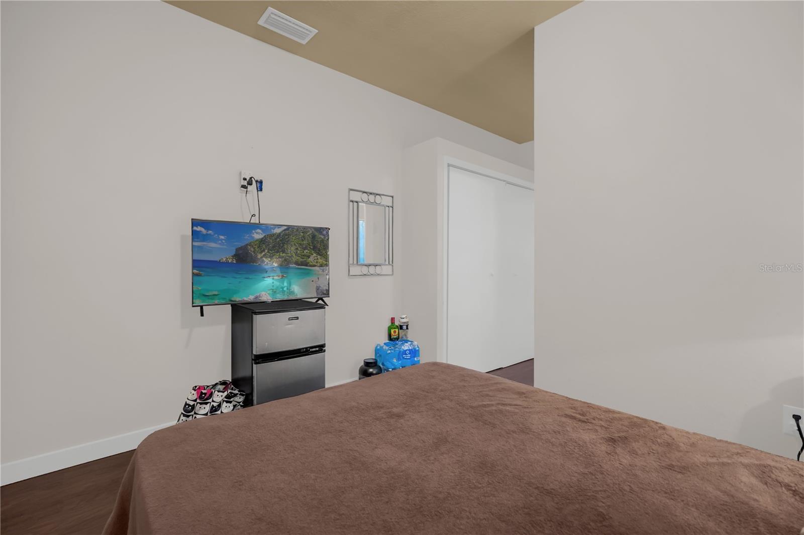 2309 Betsy Ross Ln #2309 Property Photo 17