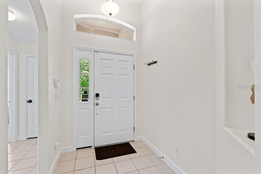 620 Old Bridge Cir Property Photo 8