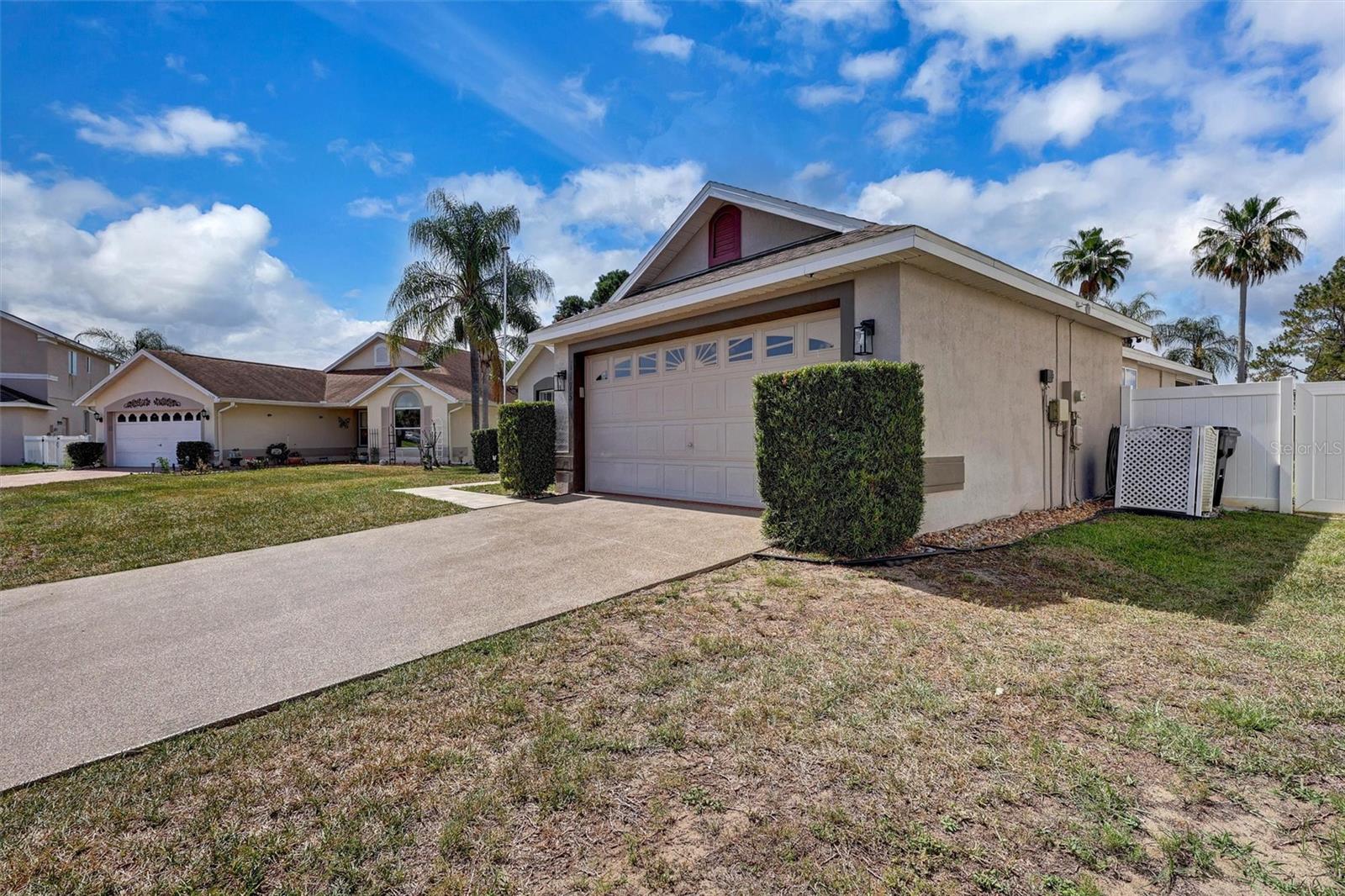 1175 Jaybee Ave Property Photo 3