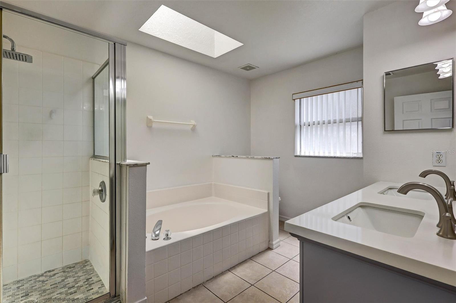 1175 Jaybee Ave Property Photo 13