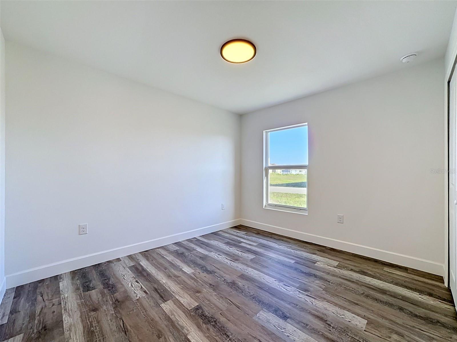 2715 Gisela Rd Property Photo 12