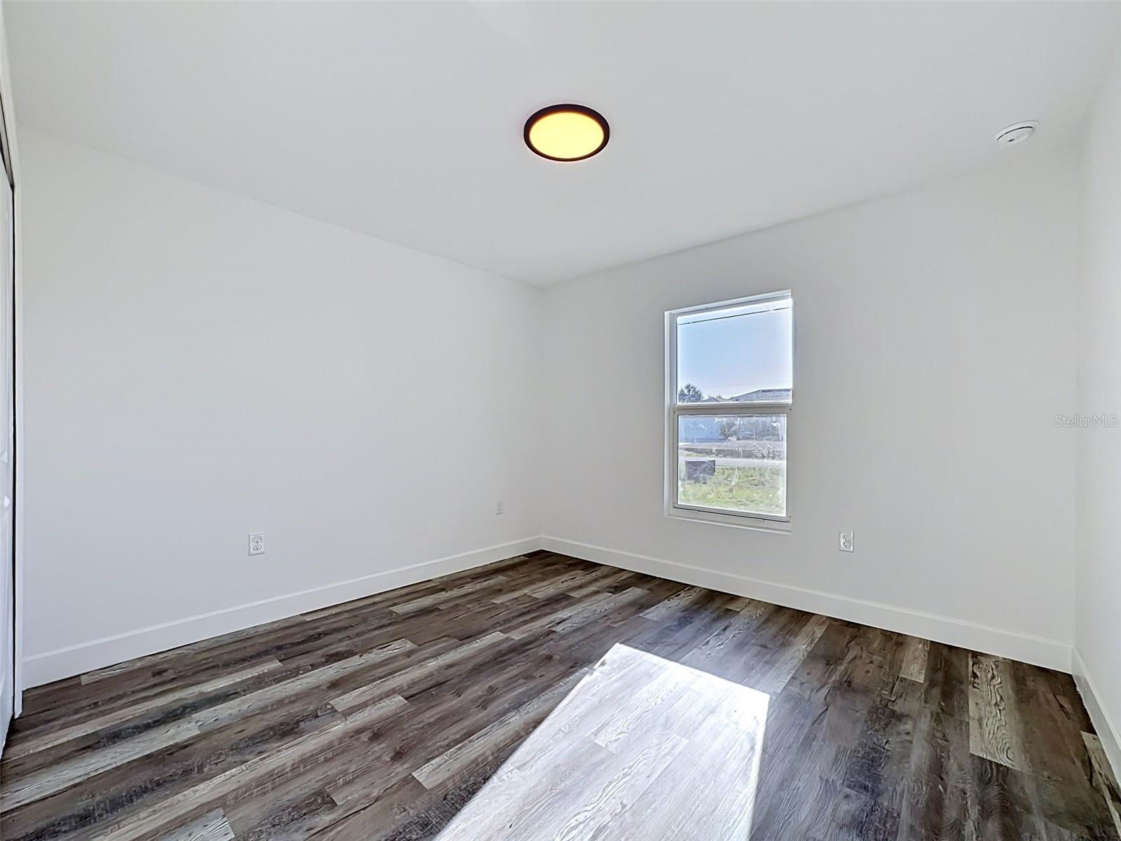 2715 Gisela Rd Property Photo 15
